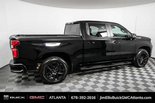 Black 2022 Chevrolet Silverado 1500 RST