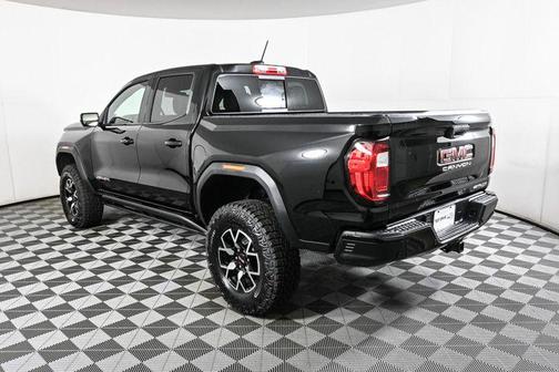 2025 GMC Canyon AT4