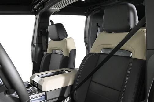 2026 GMC HUMMER EV SUV 2X