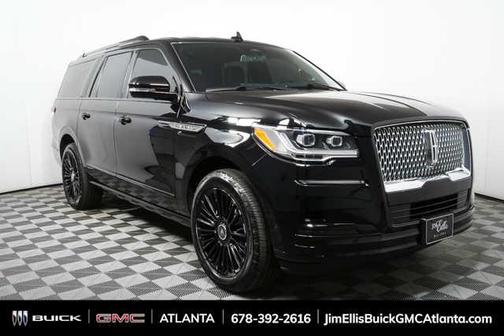 Black 2022 Lincoln Navigator L Standard