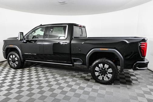 2025 GMC Sierra 2500 Denali