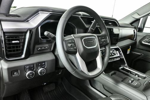 2025 GMC Sierra 3500 Denali