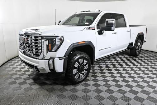 2025 GMC Sierra 2500 Denali
