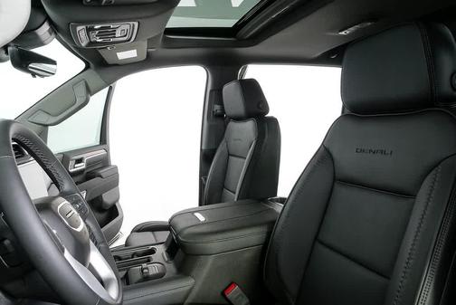 2026 GMC Sierra 3500 Denali