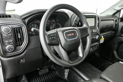 2025 GMC Sierra 2500 Pro