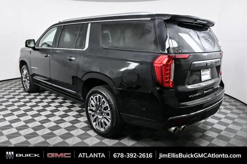 2023 GMC Yukon XL Denali Ultimate