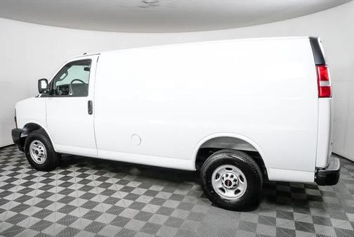 2025 GMC Savana 2500 Work Van