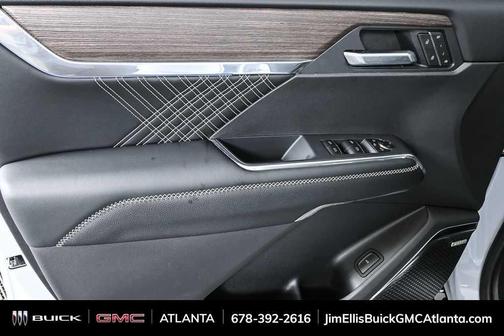 2026 GMC Acadia FWD Denali