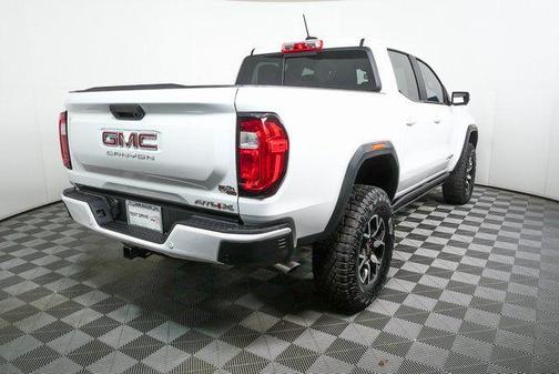 2025 GMC Canyon AT4