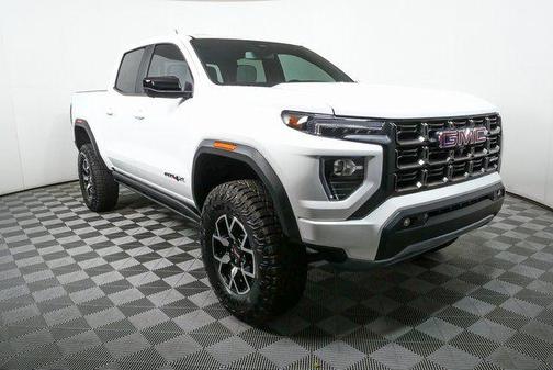 2025 GMC Canyon AT4