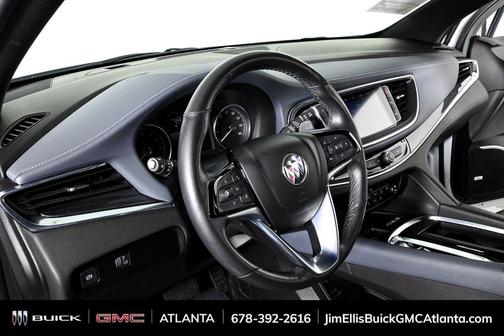 2022 Buick Enclave Essence