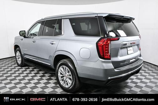 2024 GMC Yukon SLT