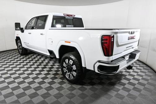 2025 GMC Sierra 3500 Denali