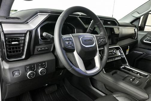 2025 GMC Sierra 3500 Denali