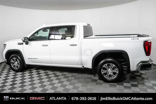 2025 GMC Sierra 1500 SLT