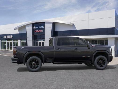 2026 GMC Sierra 2500 AT4