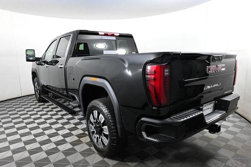 2025 GMC Sierra 2500 Denali