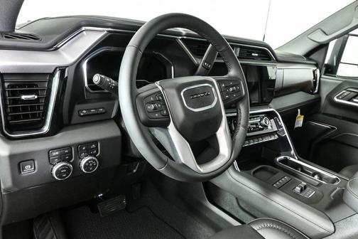 2025 GMC Sierra 3500 Denali