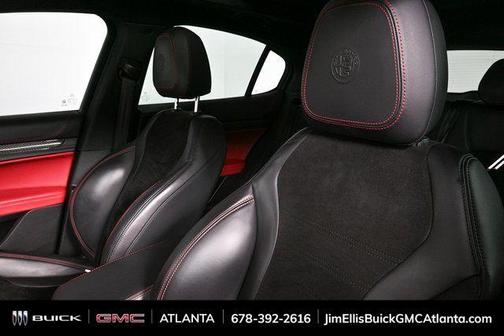 2020 Alfa Romeo Stelvio Quadrifoglio