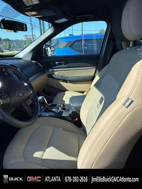 2017 Ford Explorer Base