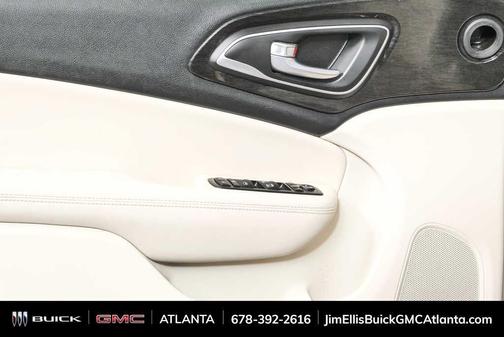Velvet Red Pearlcoat 2015 Chrysler 200 C
