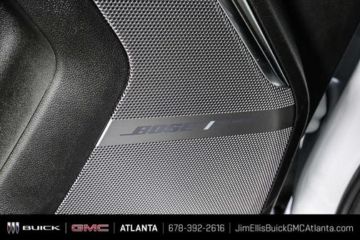 Glacier White 2026 GMC Yukon Denali Ultimate