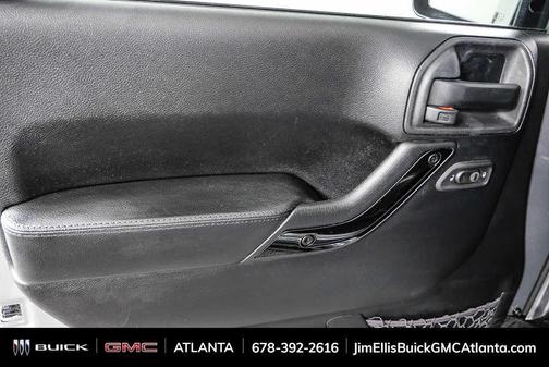 Billet Silver Metallic Clearcoat 2015 Jeep Wrangler Unlimited Altitude