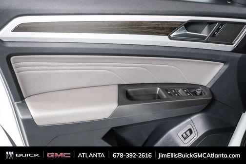 2023 Volkswagen Atlas 3.6L SE w/Technology