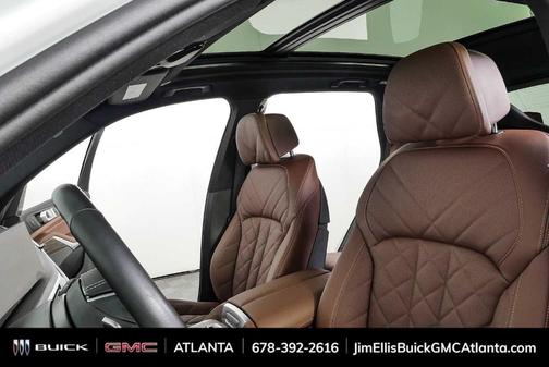 Mineral White Metallic 2026 BMW X5 xDrive40i