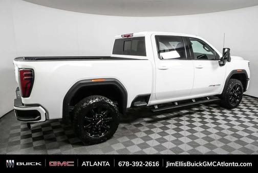 Summit White 2025 GMC Sierra 2500 AT4