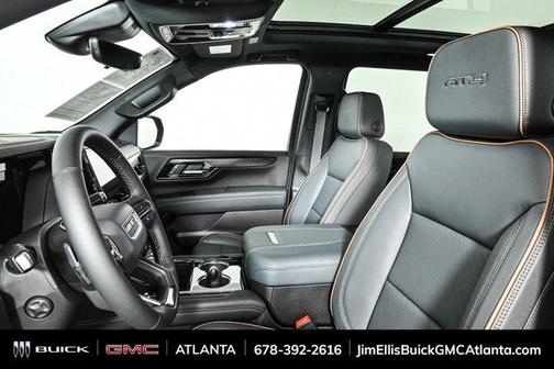 2025 GMC Yukon XL AT4