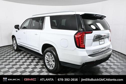 2022 GMC Yukon XL SLE