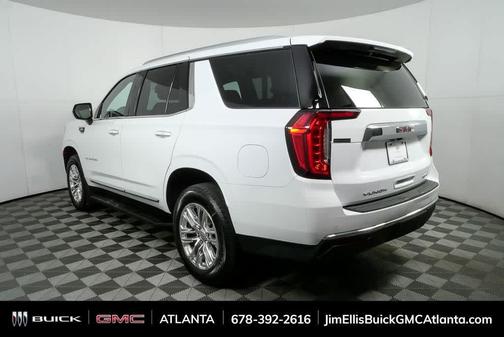 2023 GMC Yukon SLT