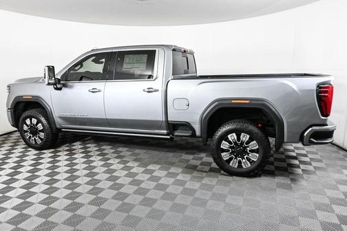 2025 GMC Sierra 2500 Denali
