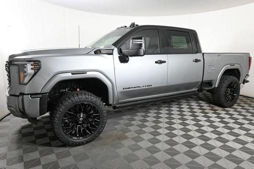 2025 GMC Sierra 2500 Denali