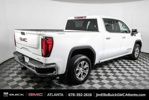 2025 GMC Sierra 1500 SLT