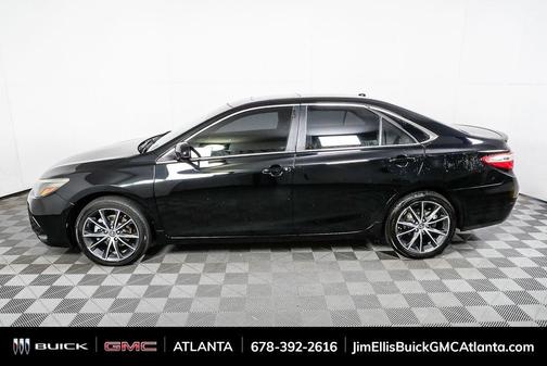 2017 Toyota Camry XSE