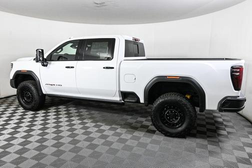 2025 GMC Sierra 2500 AT4X