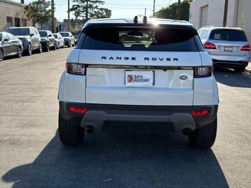 2017 Land Rover Range Rover Evoque SE Premium