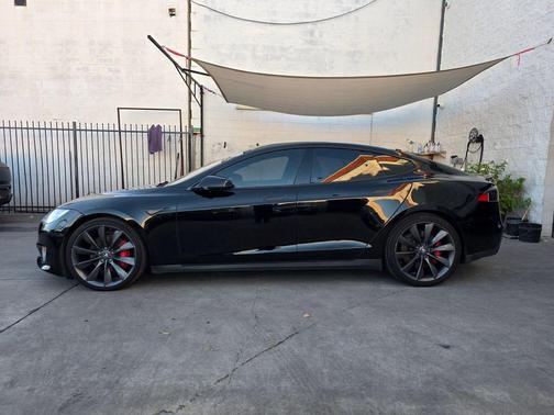 2014 Tesla Model S P85D