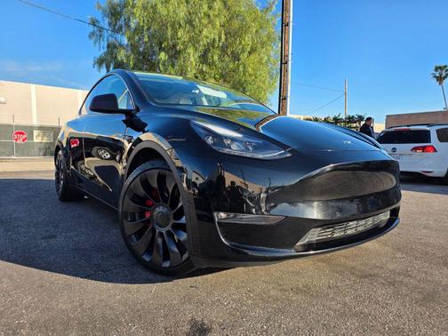 2022 Tesla Model Y Performance Dual Motor All-Wheel Drive