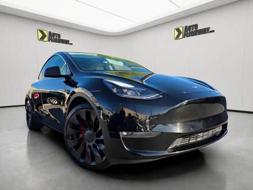 2022 Tesla Model Y Performance Dual Motor All-Wheel Drive