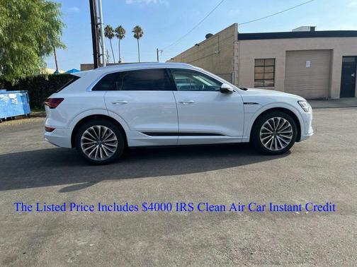 2019 Audi e-tron Premium Plus