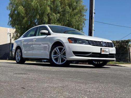 2014 Volkswagen Passat 2.0L TDI DSG SE w/Sunroof