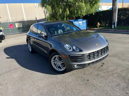 2016 Porsche Macan S