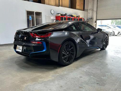 2016 BMW i8 Coupe 2D