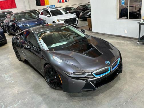 2016 BMW i8 Coupe 2D