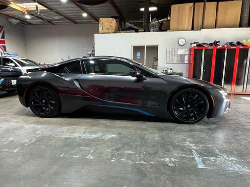 2016 BMW i8 Coupe 2D