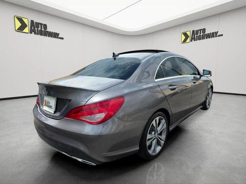2017 Mercedes-Benz CLA 250 Base