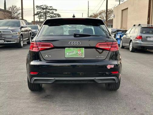 2017 Audi A3 e-tron 1.4T Premium
